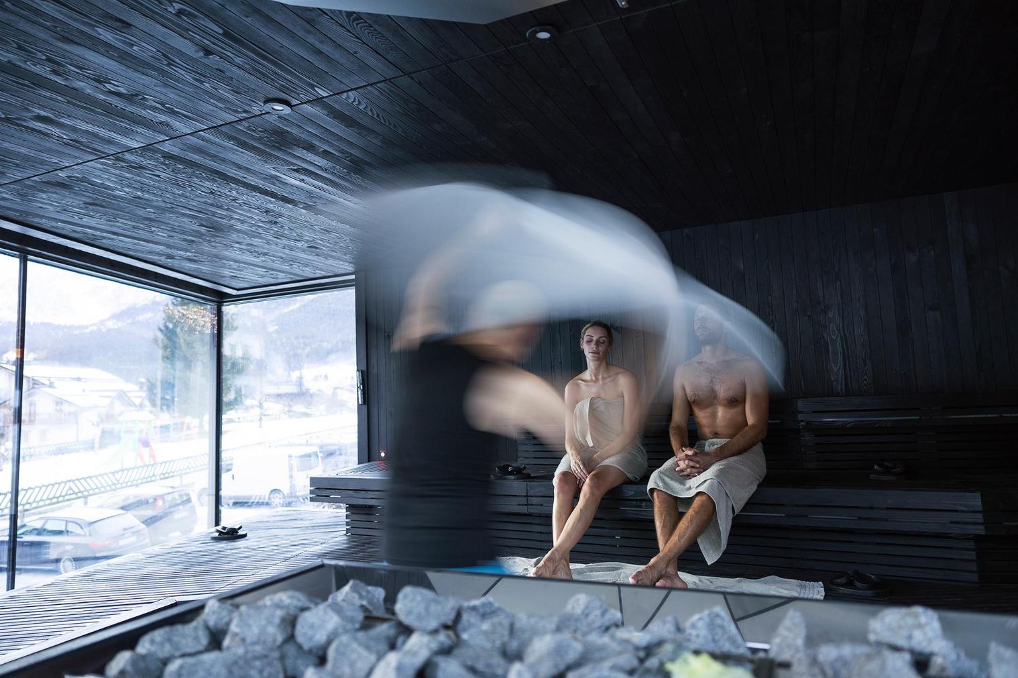 Nordik Adults Only - Over 14 4*